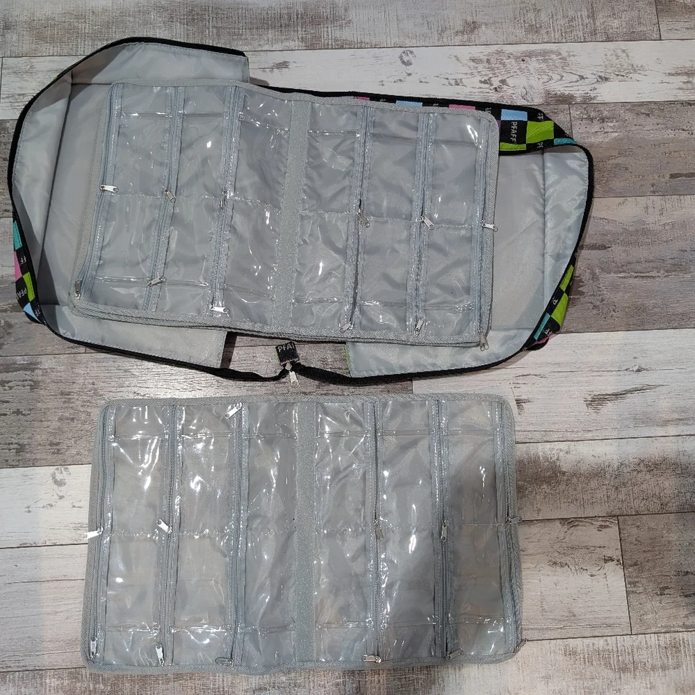 Pfaff Accessory‎ Tote with 4 Compartment Pages